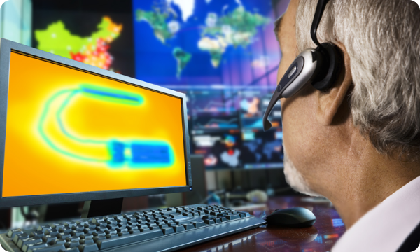 operator_examines-DEPLVjbf